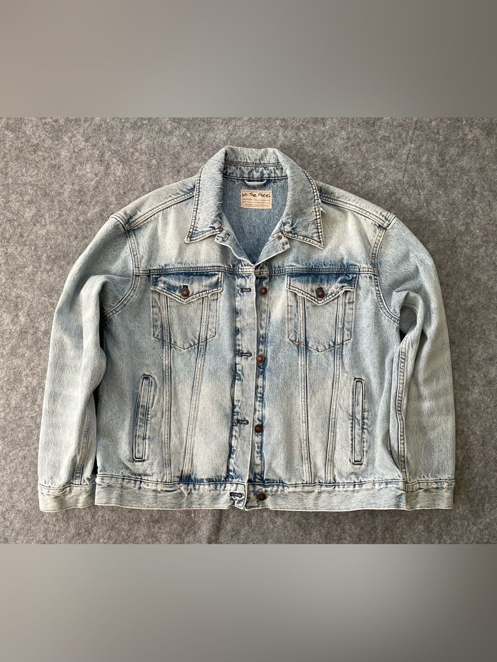 Free People We The Free Denim Jacket Womens L Blue Distressed Oversized Trucker
